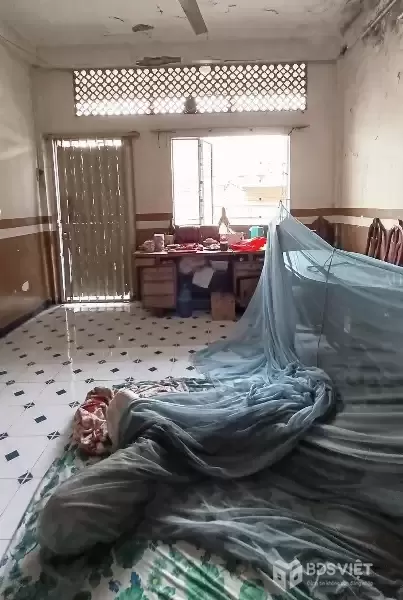 Bán căn hộ Hậu Giang, Lầu 1 61m2, ngay Minh Phụng, gần chợ Bình Tây, chỉ hơn 1 tỷ