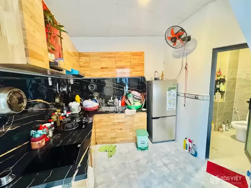 Nhà Đường Nguyễn Văn Nguyễn Phường Tân Đinh Quận 1 Cũ.