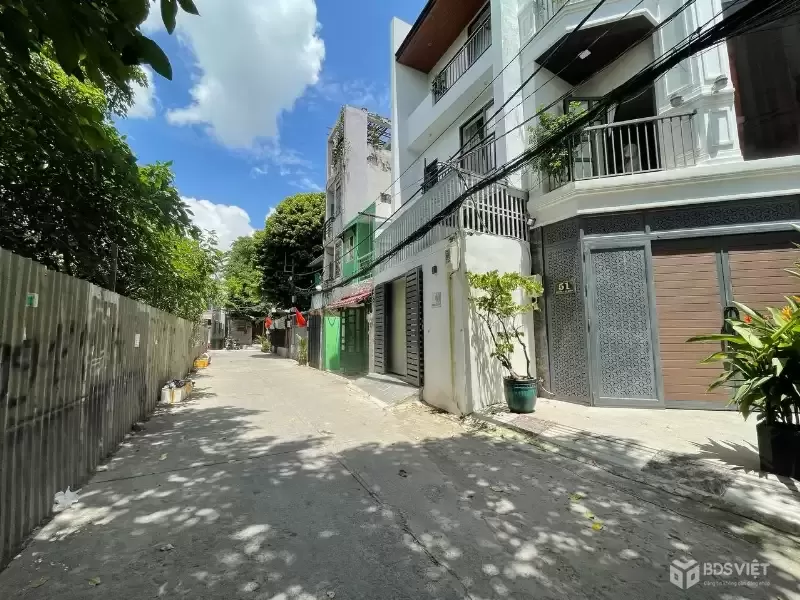 Bán nhà MT Đường Phùng Chí Kiên, Tân Phú - 55m2, Ngang 5m, 2PN
