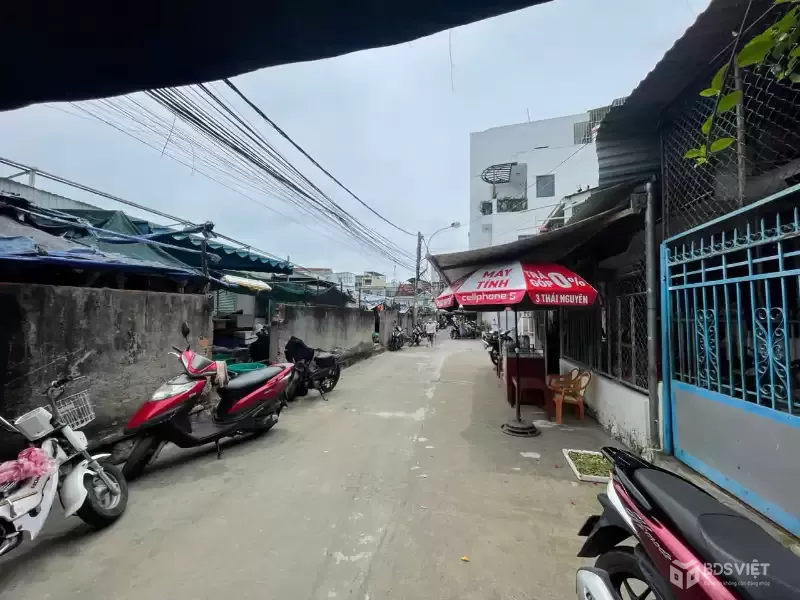 Nhà 1 Trệt 1 Lầu – Ngay Chợ Đầm, Cách Biển Chỉ 700m
- Diện tích đất: 25m² – Diện tích sử dụng: 50m²