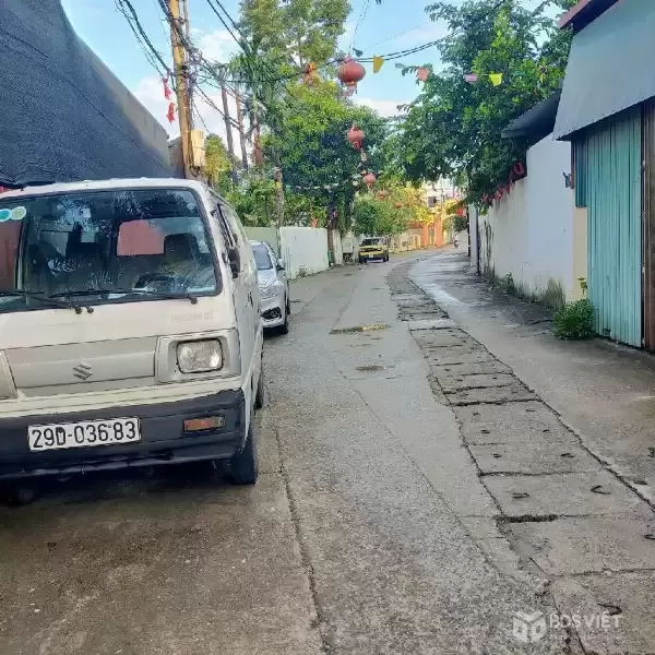 Nhà mới Kẻ Vẽ 40m2, 5 tầng, lô góc, sân để ô tô riêng