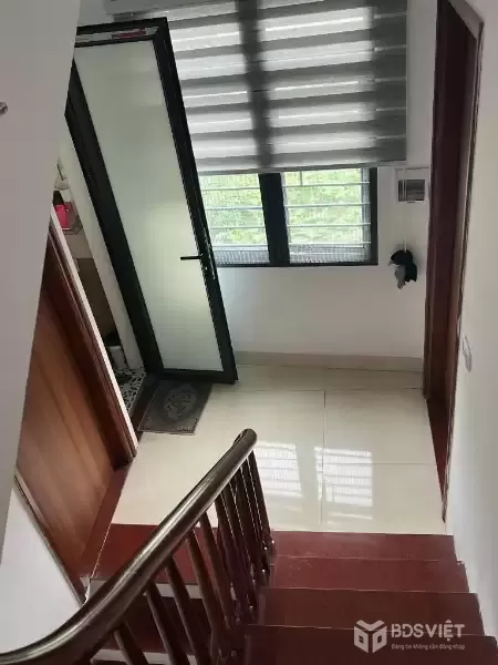Nhà mới Kẻ Vẽ 40m2, 5 tầng, lô góc, sân để ô tô riêng
