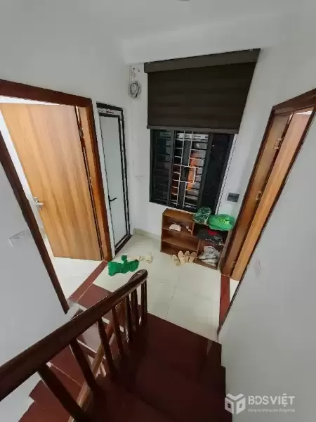 Nhà mới Kẻ Vẽ 40m2, 5 tầng, lô góc, sân để ô tô riêng