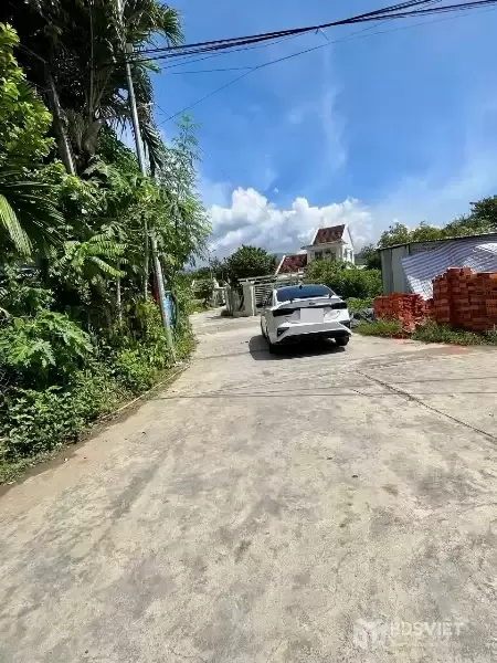 Lô góc 2 mặt tiền đường 2 ô tô né nhau. Thôn Đông Dinh ,Diên Toàn giáp ranh Diên An.