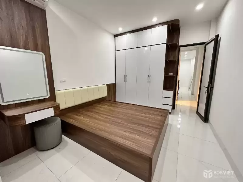 KHU VIP NGUYỄN SƠN LONG BIÊN BÁN NHÀ 6 TẦNG NHỈNH 8 TỶ