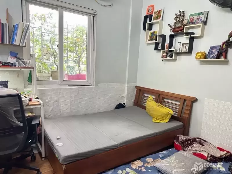 CĂN HỘ NAM TRUNG YÊN 50M 2 NGỦ 1 WC GIÁ 4,250 TỶ
