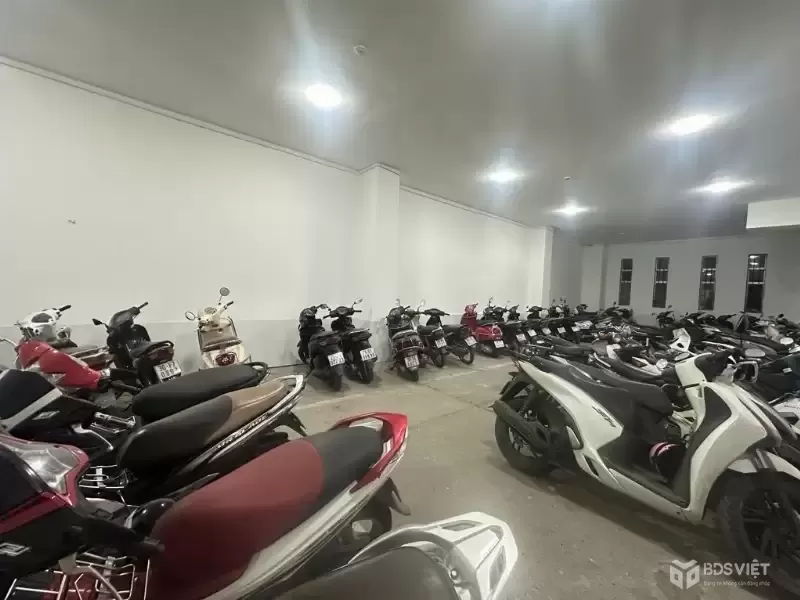 CĂN HỘ NAM TRUNG YÊN 50M 2 NGỦ 1 WC GIÁ 4,250 TỶ