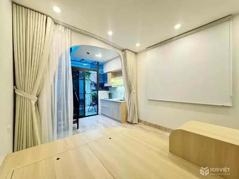Bán Nhà Tây Sơn 41/35m2. 6 tầng.mặt tiền 3.5. giá 12.38 Tỷ Đống Đa Hà Nội