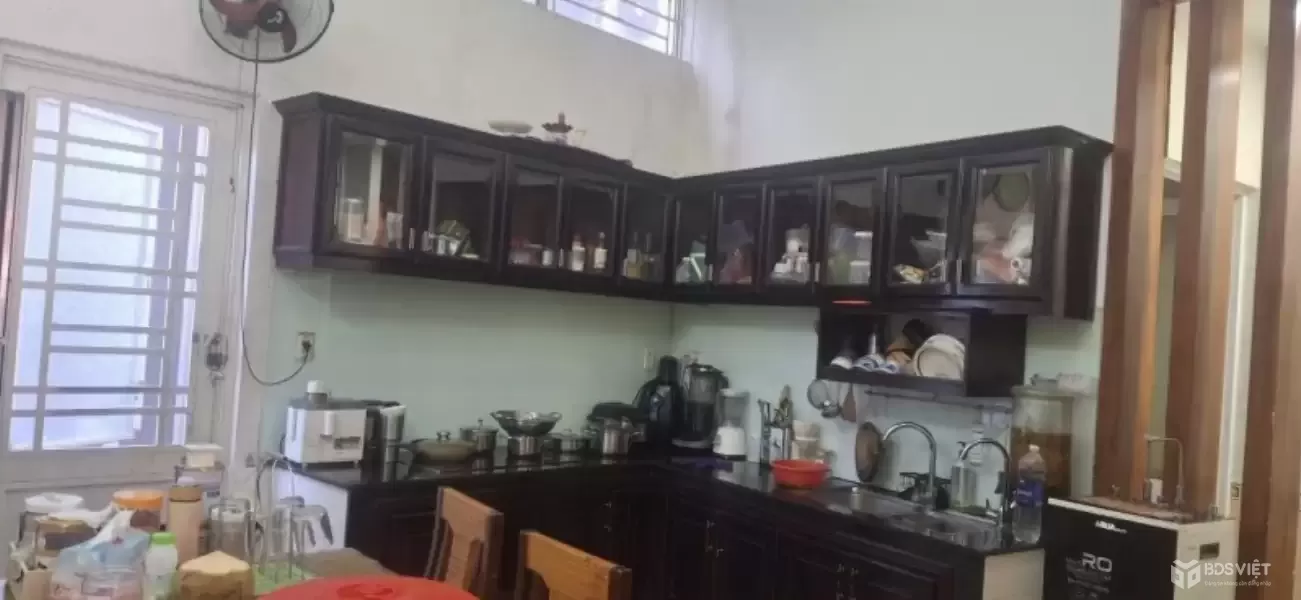 ♥ Mặt Tiền Võ Chí Công gần Cầu Nguyễn Tri Phương, 282m2, ngang 15m, 3 tầng