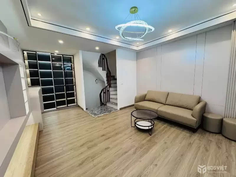 SIÊU PHẨM 6 TẦNG TẠI PHỐ HOA LÂM - VIỆT HƯNG GIÁ RẺ