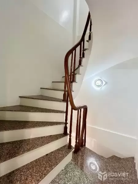 BÁN NHÀ ĐẸP PHỐ TRẦN THÁI TÔNG, NGÕ THÔNG, AN SINH ĐỈNH - 5T, 7.85 TỶ