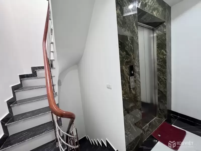 XUÂN THỦY 35M x6 TẦNG THANG MÁY 12,950 TỶ NHÀ ĐẸP FULL NỘI THẤT MẶT NGÕ THÔNG,20M RA PHỐ