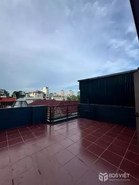 Bán nhà Cổ Nhuế 35m2, 5 tầng, mặt đường Tây Thăng Long, ô tô tránh