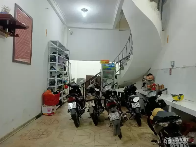 Bán Nhà Xã Đàn2. 54m2. 5 tầng. mặt tiền 4.2m. giá 16.3 tỷ Đống Đa Hà Nội