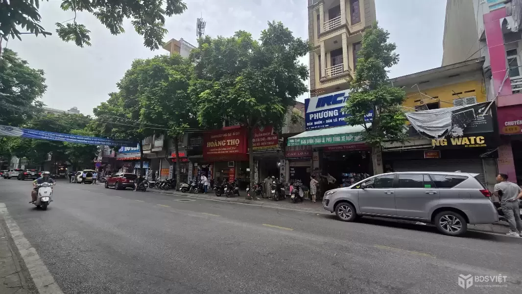 Bán nhà 99 Phạm Ngũ Lão, phường Lê Thanh Nghị, Hải Dương (nay là Hải Phòng). 135m2, MT 4.65m, 2 tầng, miễn TG