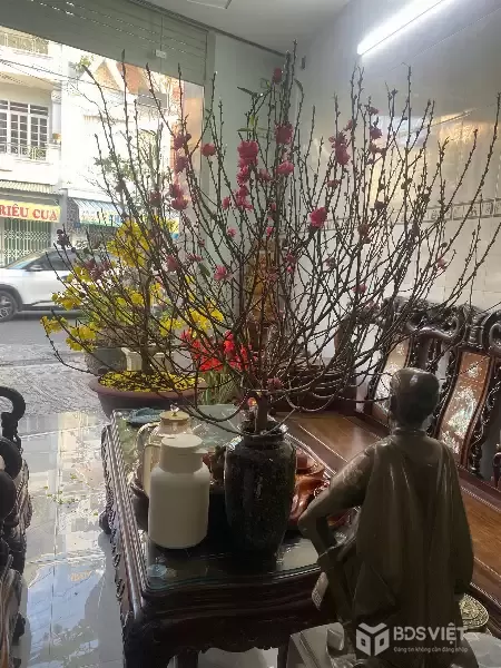 bán nhà 7 tâng 18 phòng mặt tiền bắc sơn gần bãi tắm hòn chồng .