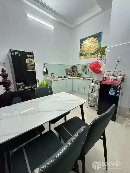 BÁN NHÀ 4 TẦNG SỔ HOÀN CÔNG CÁCH ĐƯỜNG CHÍNH NGUYỄN HỮU HUÂN 15m