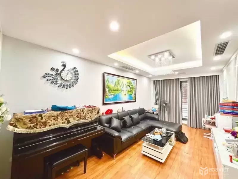 PHÙNG CHÍ KIÊN 60M-19 TỶ,PHÂN LÔ,Ô TÔ ĐÕ CỬA,TƯƠNG LAI MẶT PHỐ,2 THOÁNG,DÂN XÂY,FULL NỘI THẤT