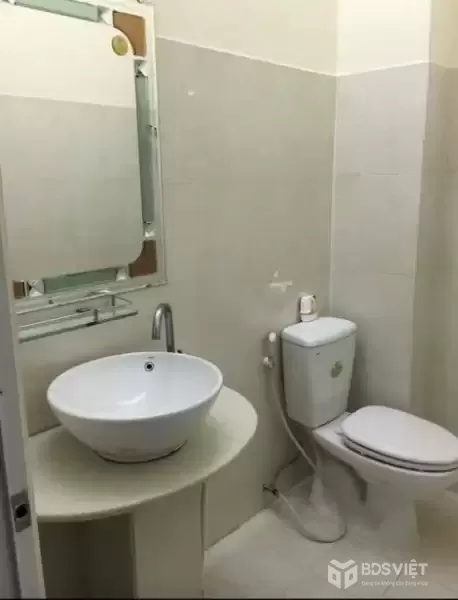 CHO THUÊ NHÀ TRUNG TÂM PHÚ NHUẬN - HUỲNH VĂN BÁNH - HXH- DTSD 90M2-CHỈ 15TR