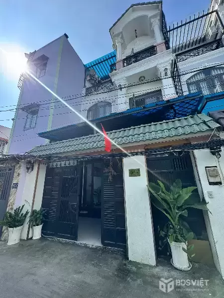 SIÊU PHẨM NHÀ PHỐ QUẬN 7 – HẺM XE HƠI 5M – NGANG KHỦNG – 7TY4