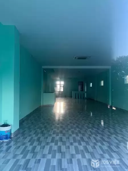 Nhà mặt phố Cầu Giấy 64m2, 7 tầng, 2 mặt tiền ô tô tránh, kinh doanh đa dạng