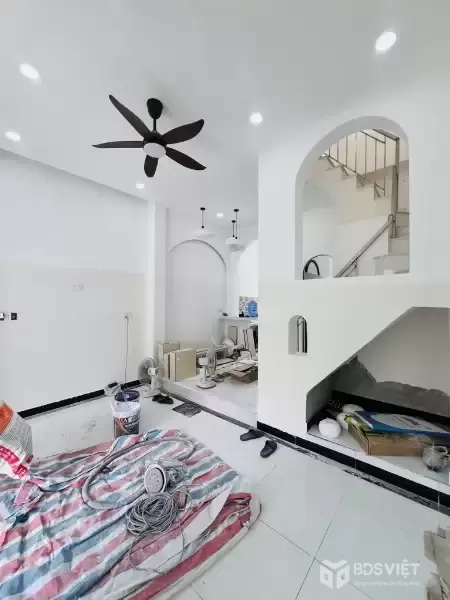 Bán nhà 2 tầng đẹp lung linh, 66m² (5x13), gần Đại lộ Võ Văn Kiệt, chỉ hơn 3 tỷ