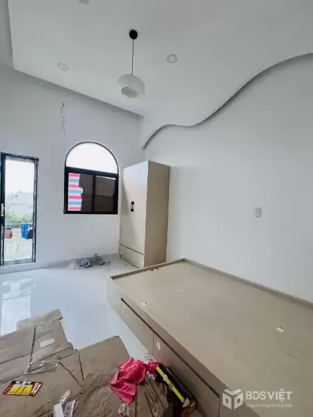 Bán nhà 2 tầng đẹp lung linh, 66m² (5x13), gần Đại lộ Võ Văn Kiệt, chỉ hơn 3 tỷ