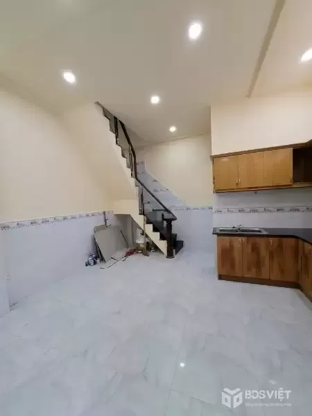 CHO THUÊ NHÀ NGUYÊN CĂN-QUẬN 10-CAO THẮNG-4PN-NGANG 4M-CHỈ 14TR