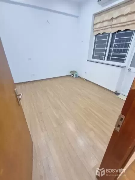 CHUNG CƯ TRÀN QUÝ KIÊN DT 76M 2 NGỦ GIÁ 6,3 TỶ-LÔ GÓC,NHÀ ĐẸP Ở NGAY