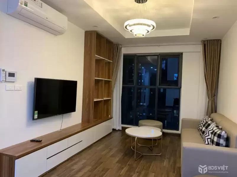 chính chủ cần bán căn hộ 2N-2Vs goldmark 136 hồ tùng mậu giá 7 tỷ xxx nhỏ,để lại full nội thất