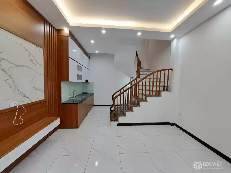 NHÀ ĐẸP TRUNG TÂM THANH TRÌ – SÁT KĐT LINH ĐÀM – NGÕ Ô TÔ TRÁNH – CHỈ 5.8 TỶ