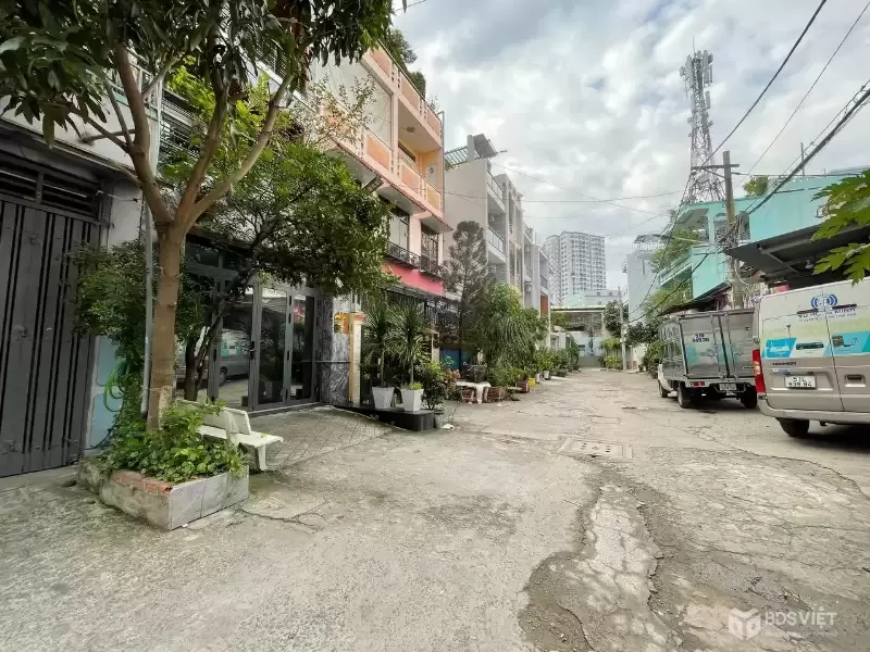 Bán nhà MT Nguyễn Nghiêm - DT 80m2, A4, 4 Tầng- Dòng tiền 20 triệu