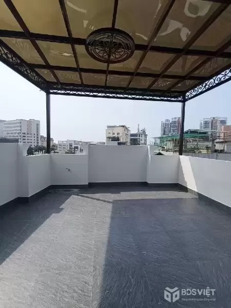 TRẦN CUNG CẦU GIẤY 56M-7 TẦNG THANG MÁY 19 TỶ,LÔ GÓC 3 MẶT NGÕ,Ô TÔ VÀO NHÀ