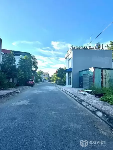 Lô đất đấu giá trung tâm Núi Đối - đường nhựa 12m, vị trí vàng - giá chỉ 2x tr/m²  ZALO 0567 222 555