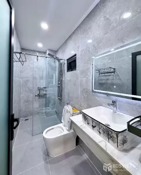 Nhà Mới Đẹp Giữa Lòng Thủ Dầu Một – Full Nội Thất Cao Cấp!
