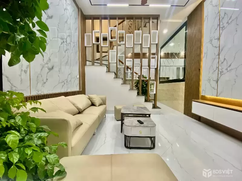 Bán Nhà Trần Khát Chân 37m2. 5 tầng. mặt tiền 4m. giá 8.2 tỷ Hai Bà Trưng Hà Nội