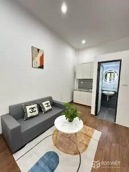 Bán tòa 65m2, 7 tầng thang máy Xuân Thuỷ, 18 phòng, thu 1 tỷ/năm, giá 18.9 tỷ