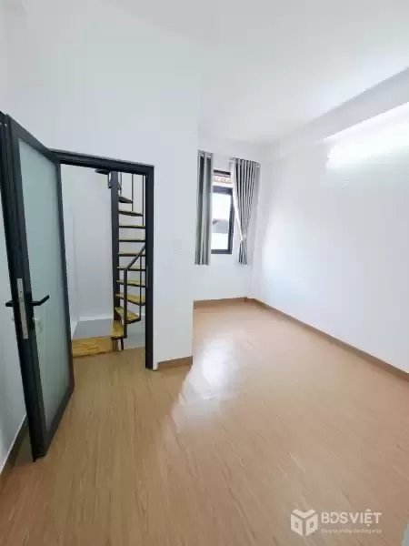 Siêu Phẩm Tân Phú– 5Tầng BTCT – 3PN- 4WC– Full Nội Thất – Chỉ 3,65Tỷ Gần Aeon Mall