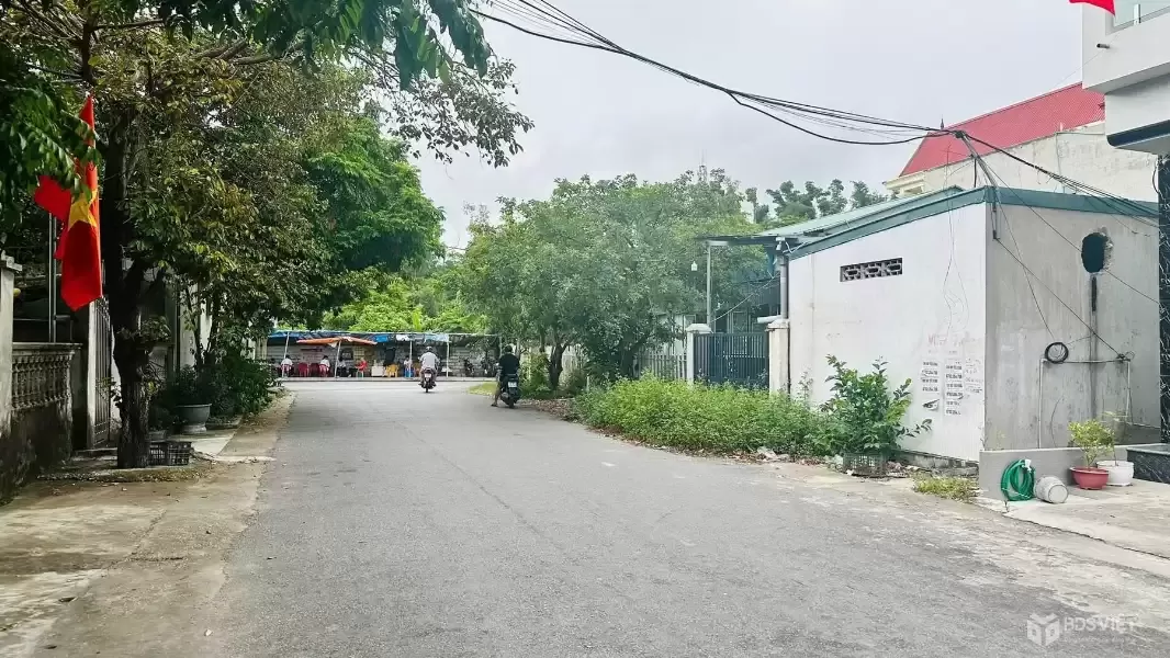 LÔ GÓC 2 MẶT ĐƯỜNG TRUNG TÂM XUÂN LA – THANH SƠN GIÁ CHỈ 2.9X TỶ  ZALO 0567 222 555
