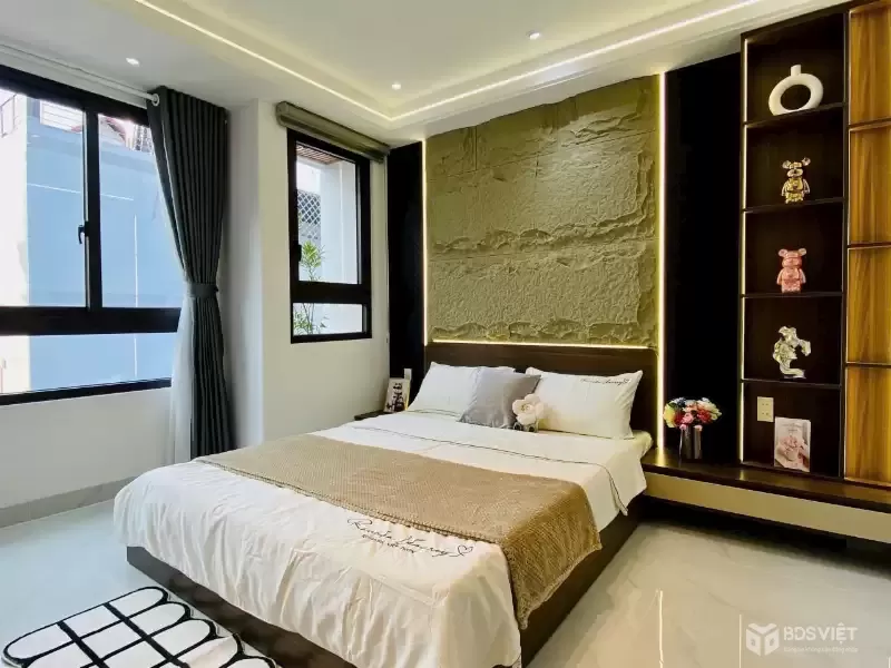 Siêu Phẩm Nhà Phố 3 Lầu Mặt Tiền Nguyễn Triệu Luật – Hồ Văn Long