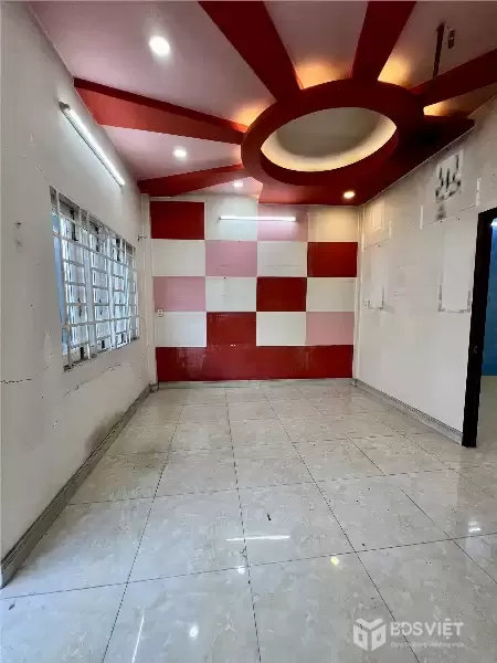 Giá rẻ! Bán nhà đường Nguyễn Gia Trí phường 25 Bình Thạnh 8.8 x 7.45 65m2 trệt lầu 4PN 2WC