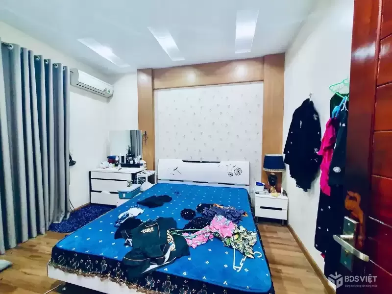 Bán Nhà Hồ Đắc Di 39m2, 6 tầng. mặt tiền 5.3m. giá 11 Tỷ Đống Đa Hà Nội