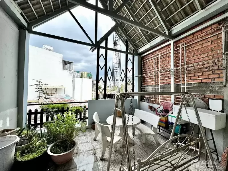 Nhà HXH Đường Tăng Bạt Hổ Quận Bình Thạnh Phường 11 Cũ.
