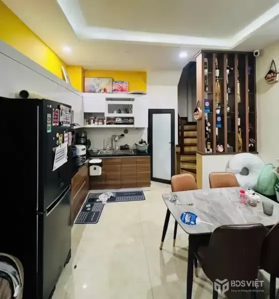 BÁN NHÀ CẦU GIẤY,  DÂN XÂY 2 THOÁNG, NGÕ THÔNG KD – 51M2, 6 TẦNG