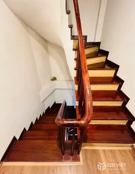 BÁN NHÀ CẦU GIẤY,  DÂN XÂY 2 THOÁNG, NGÕ THÔNG KD – 51M2, 6 TẦNG