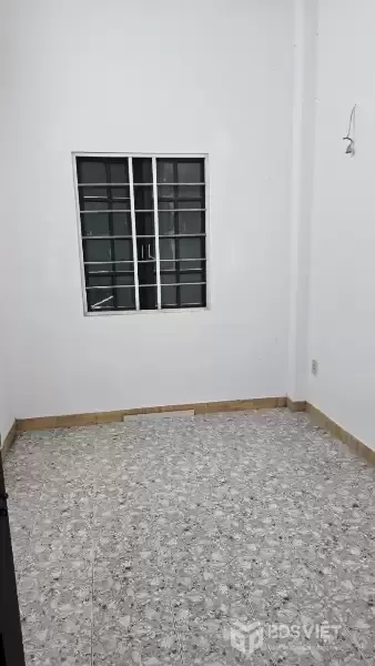 ♥ MT Hàn Mặc Tử, 96m2, 2 tầng cứng sạch, 3PN, 5.x tỷ