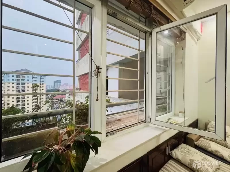 CĂN HỘ TRẦN QUÝ KIÊN CẦU GIẤY 60M-2 NGỦ GIÁ 4,950 TỶ