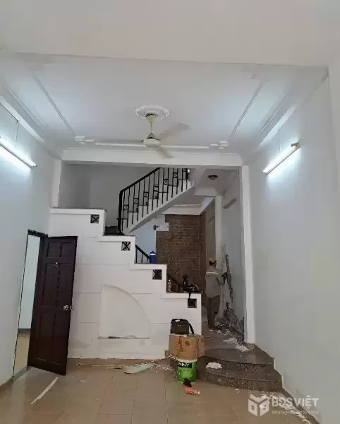 CHO THUÊ NHÀ LÀM CHDV-HXH-ÚT TỊCH–QUẬN TÂN BÌNH–NGANG 6M-4 TẦNG-CHỈ 31TR