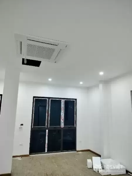 Nhà mới Văn Tiến Dũng – Tây Thăng Long 42m2, 5 tầng, ô tô đỗ cửa