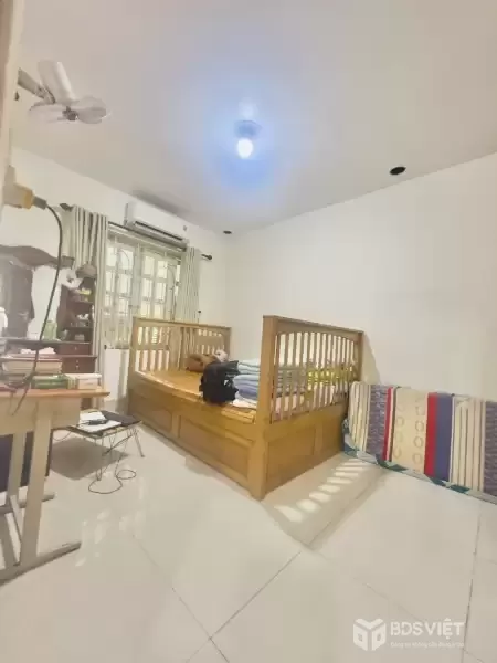 Bán nhà 1/ Dương Đức Hiền, Tân Phú - 65m2, Ngang 6.12m - Hẻm 6m thông xe tải